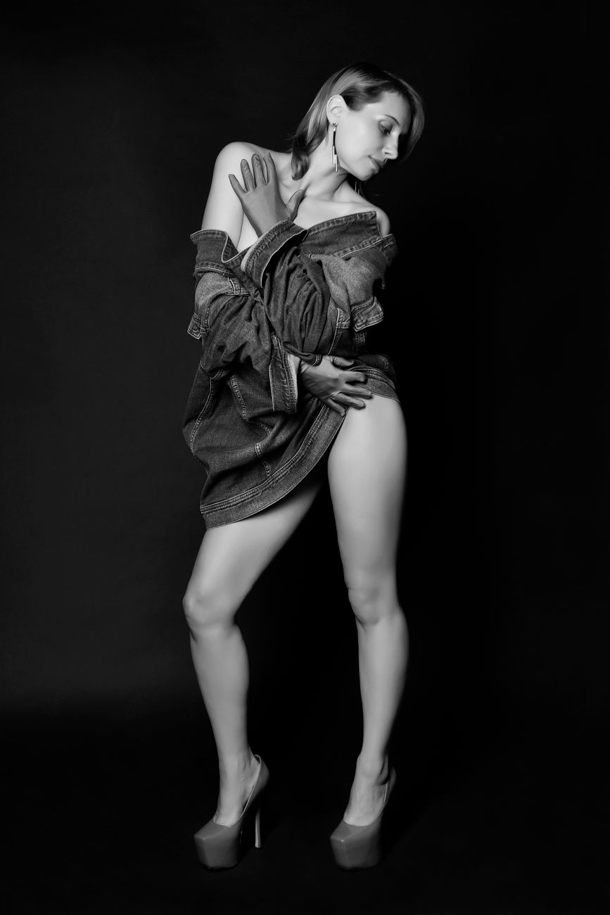 Jeune femme séduisante